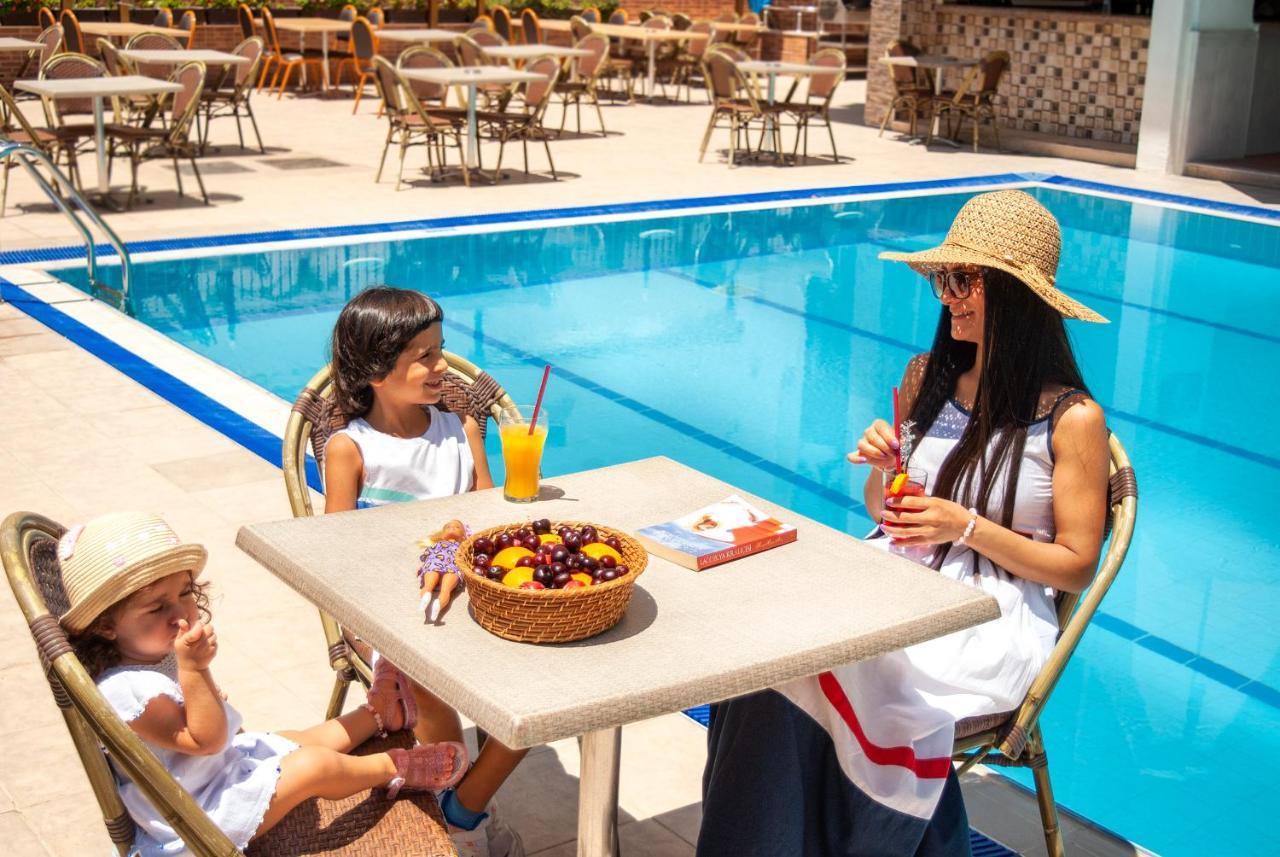 Palm Hotel Кушадасы Экстерьер фото
