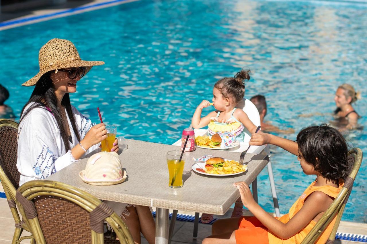 Palm Hotel Кушадасы Экстерьер фото