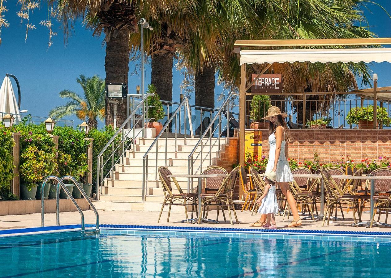 Palm Hotel Кушадасы Экстерьер фото