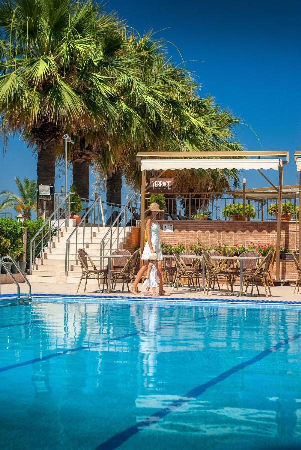 Palm Hotel Кушадасы Экстерьер фото